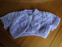 I knitted this little Bolero too which is for a 3 to 6 mth old. It didn't take long to make.